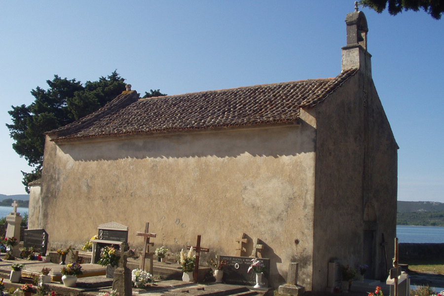 Stara gospina crkva u Turnju